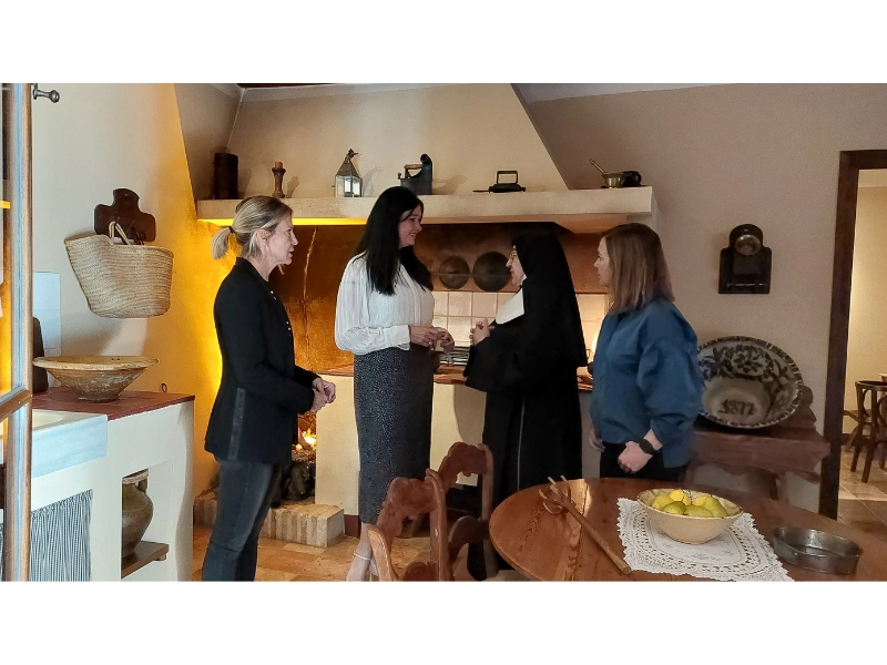 La Alcaldesa de Huesca, Lorena Orduna, visita la Casa Museo