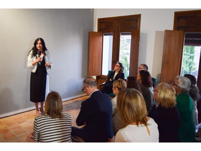 La Casa Museo recibe a la Alcaldesa y empresarios de la ciudad para unificar estrategias en la mejora del turismo para la ciudad