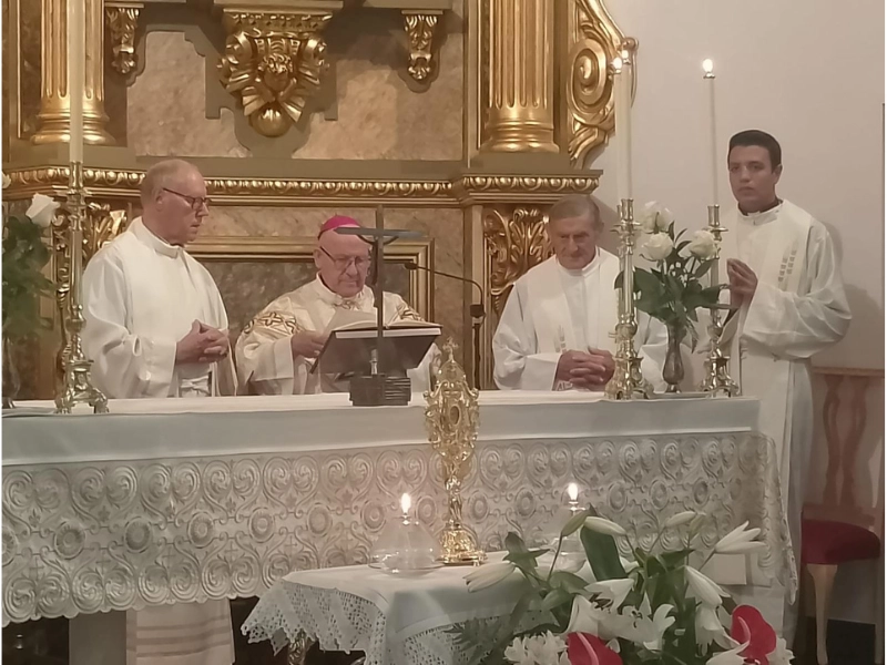 Monseñor Vicente Jiménez Zamora, Administrador apostólico de la Diócesis de Huesca, visita la Casa Museo en la festividad de Santa Teresa Jornet Ibars