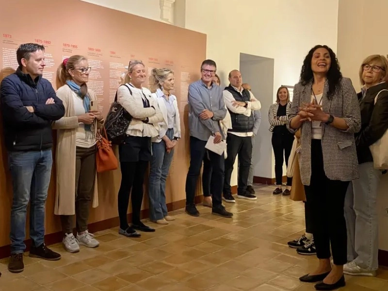 The Museum welcomes the Mayoress and businessmen of the city to unify strategies to improve tourism in Huesca