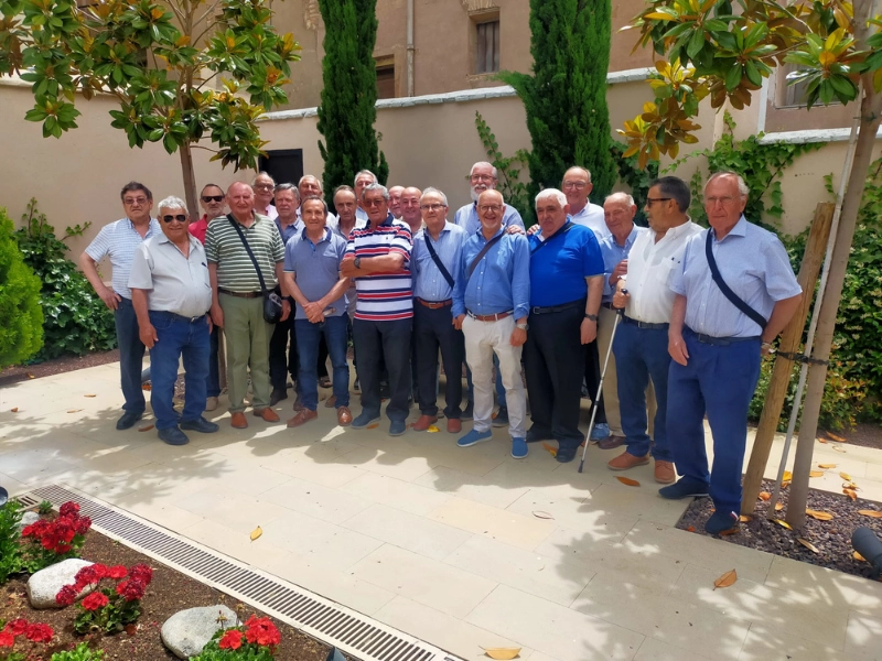 V Encuentro de Antiguos Alumnos de la Escuela de Maestría Industrial de Huesca.